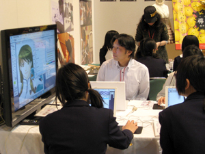 岡山でデザインを学ぼう!「岡山専門の日」盛大に開催されました。
